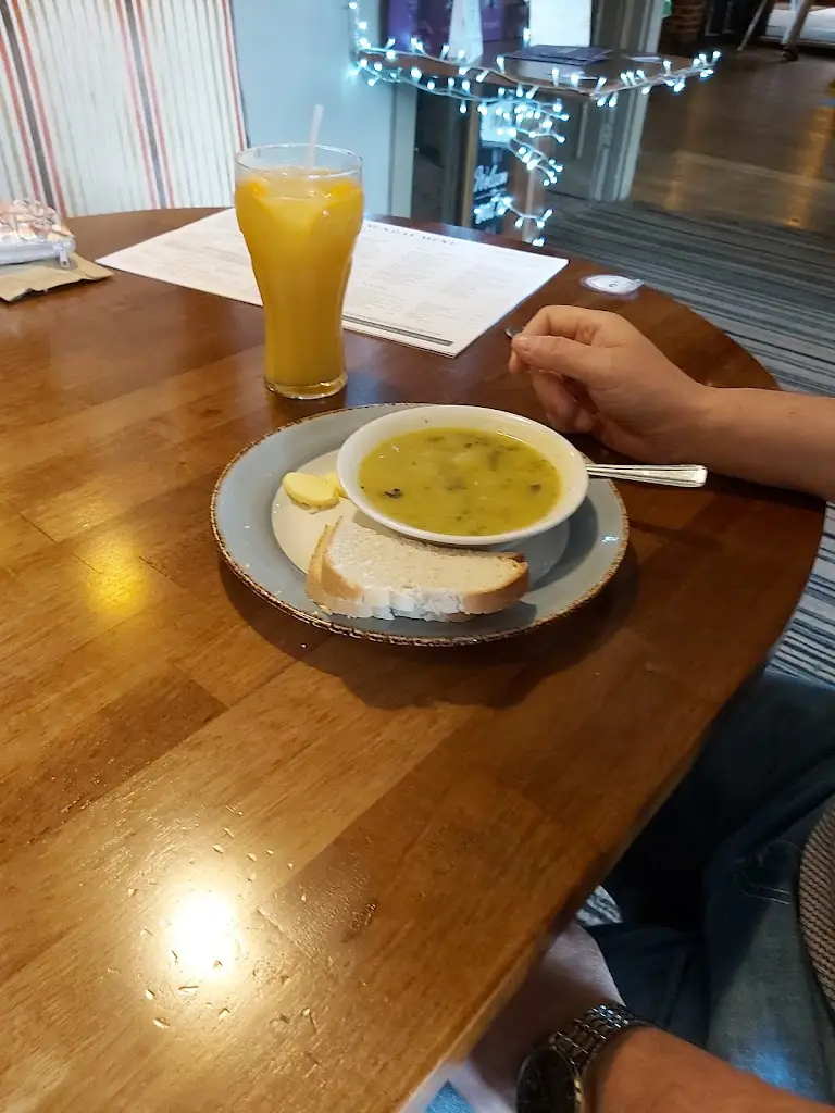 Menu_Bull Inn_Great Yeldham_image_8