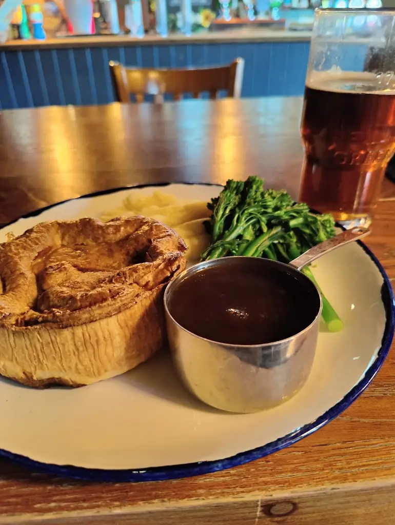 Menu_Bull Inn_Great Yeldham_image_9