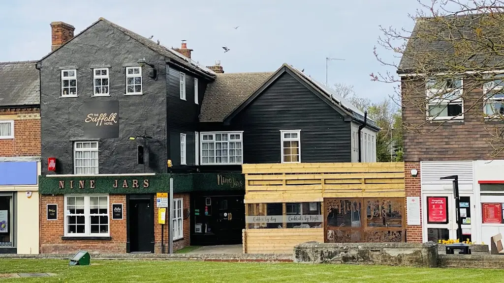 The Suffolk Hotel & Nine Jars restaurant in Great Yeldham