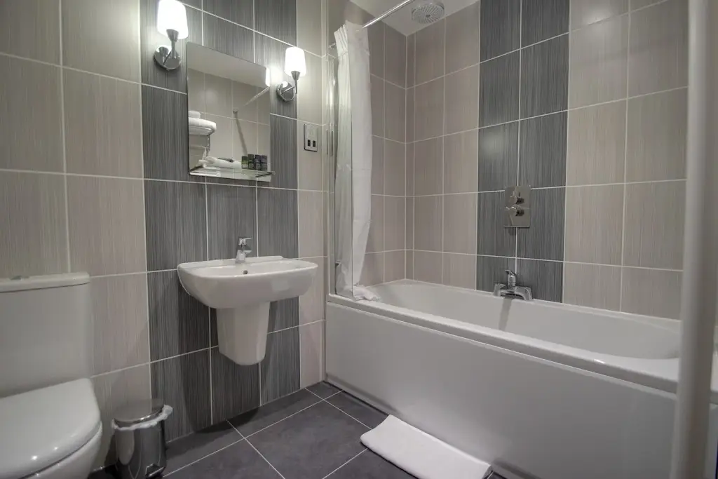 The Suffolk Hotel & Nine Jars_Great Yeldham_slider_image_3