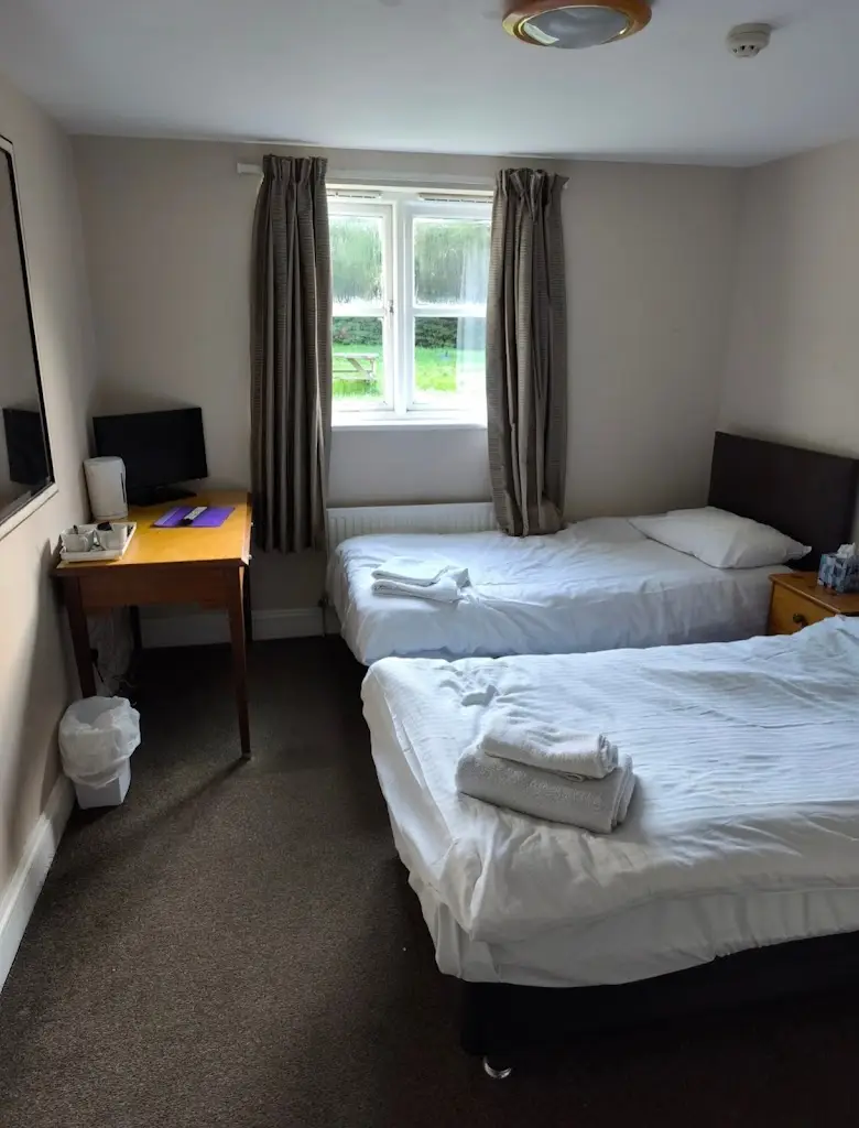 Kim Næser_The Waggon & Horses_Great Yeldham_review