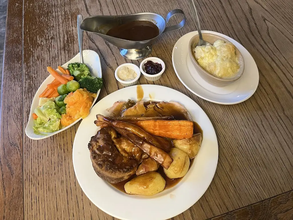 The Waggon & Horses_Great Yeldham_slider_image_2