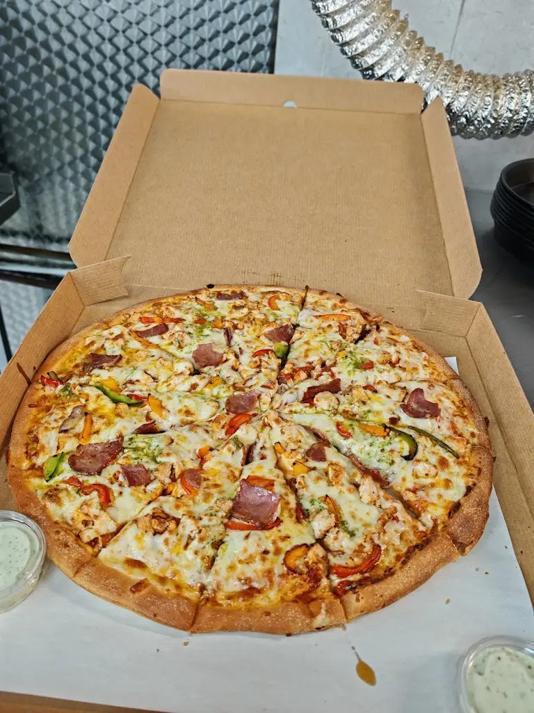 Menu_ESSEX PIZZA & CHICKEN_Great Yeldham_image_6