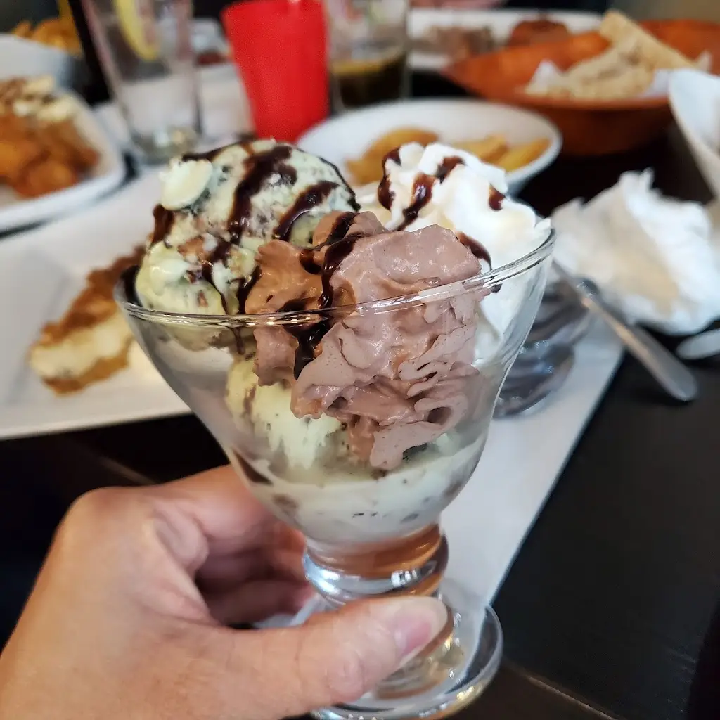 Mok Meiling_Village Taverna_Great Amwell_review