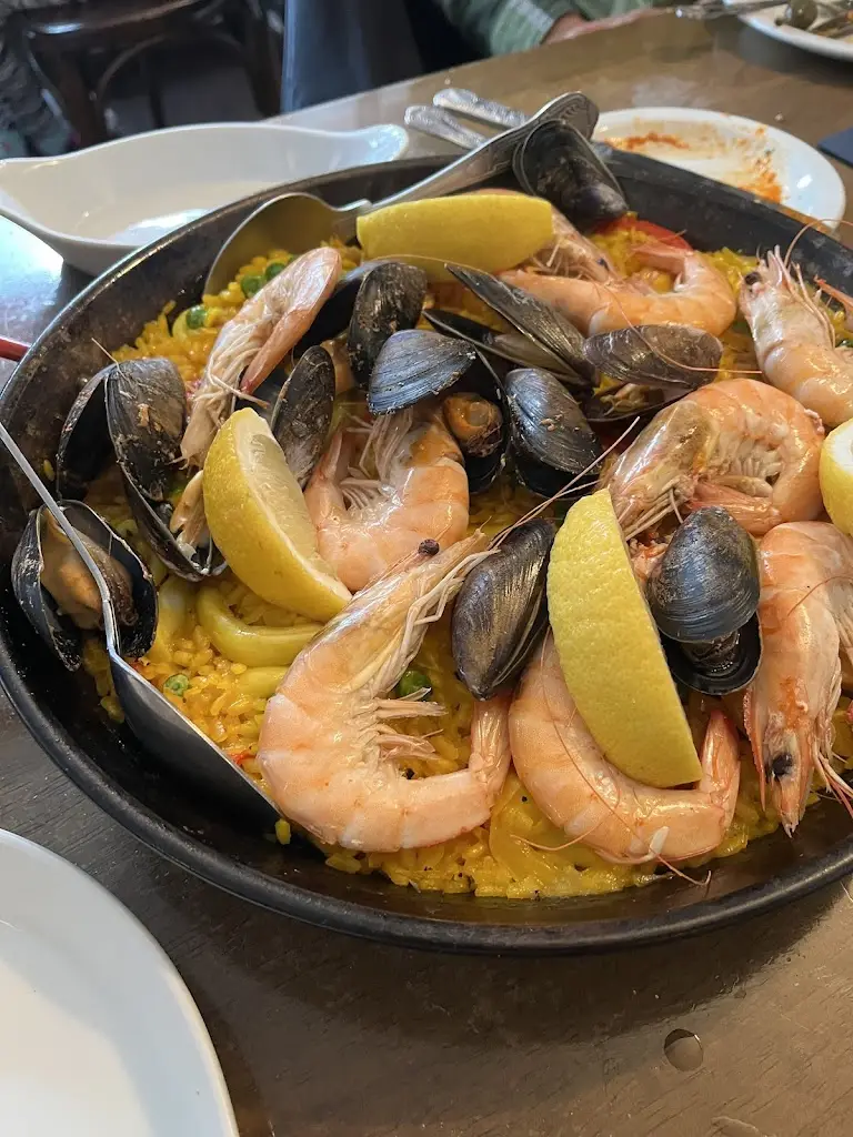 Kris F_Casa Lua_Great Amwell_reseña