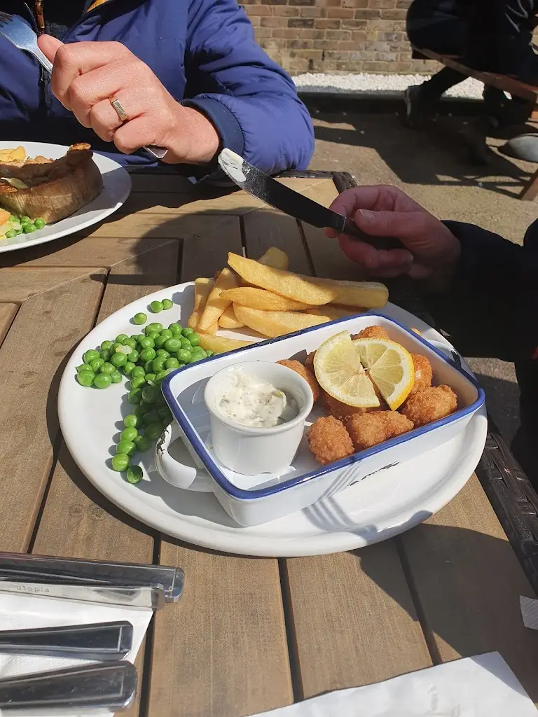 Menu_Punch House_Great Amwell_image_6