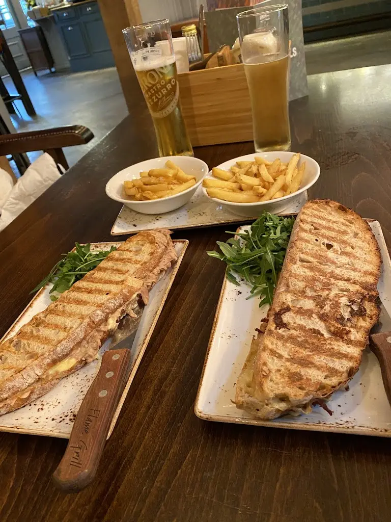 Menu_Punch House_Great Amwell_image_9