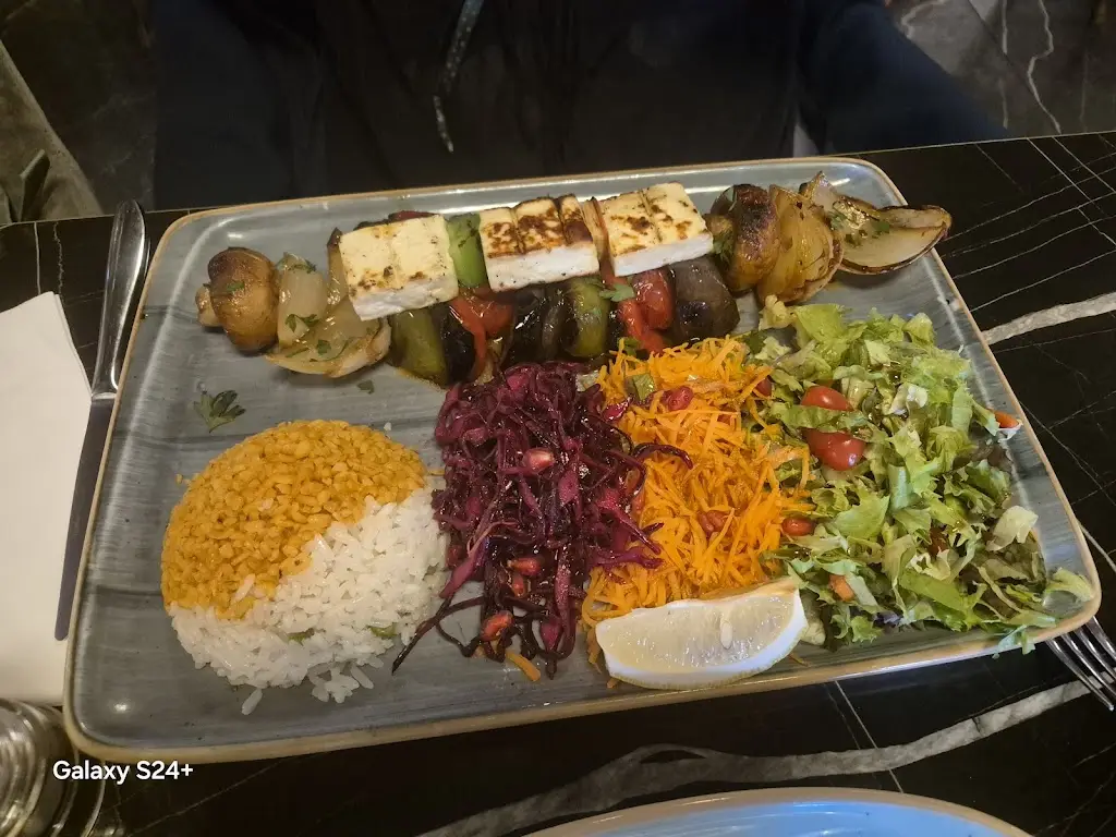 Diana_Sultan Sofrasi_Gravesend_review