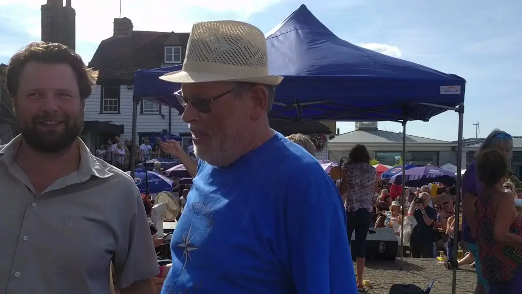 Three Daws_Gravesend_slider_image_2