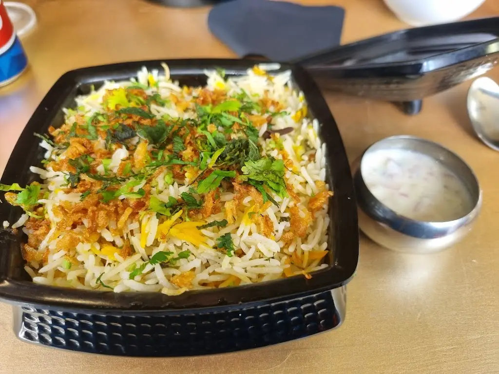 Carly Dickinson_NH44 _Gravesend_review