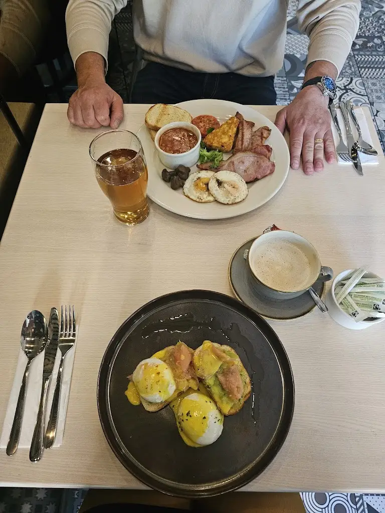 Menu_Studio 7 Restaurant_Gravesend_image_9