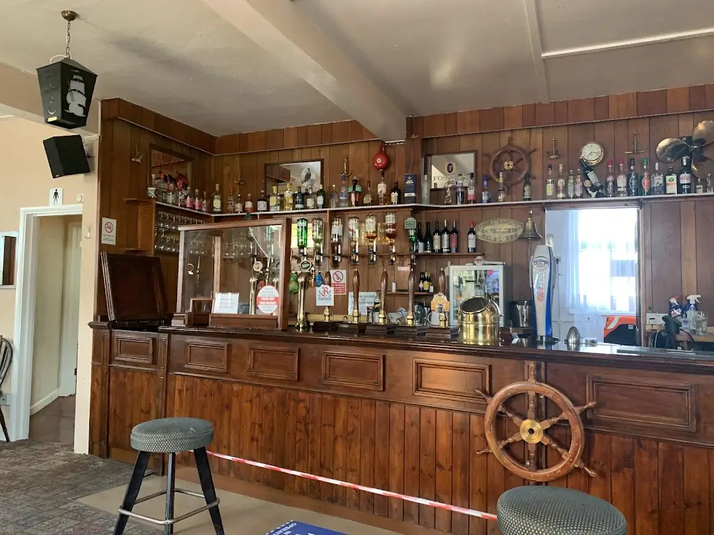 Ship & Lobster Public House_Gravesend_slider_image_1