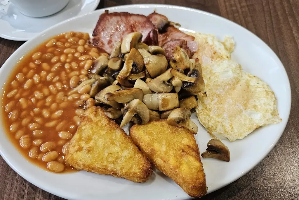 HUNGRY CHEF restaurant in Gravesend