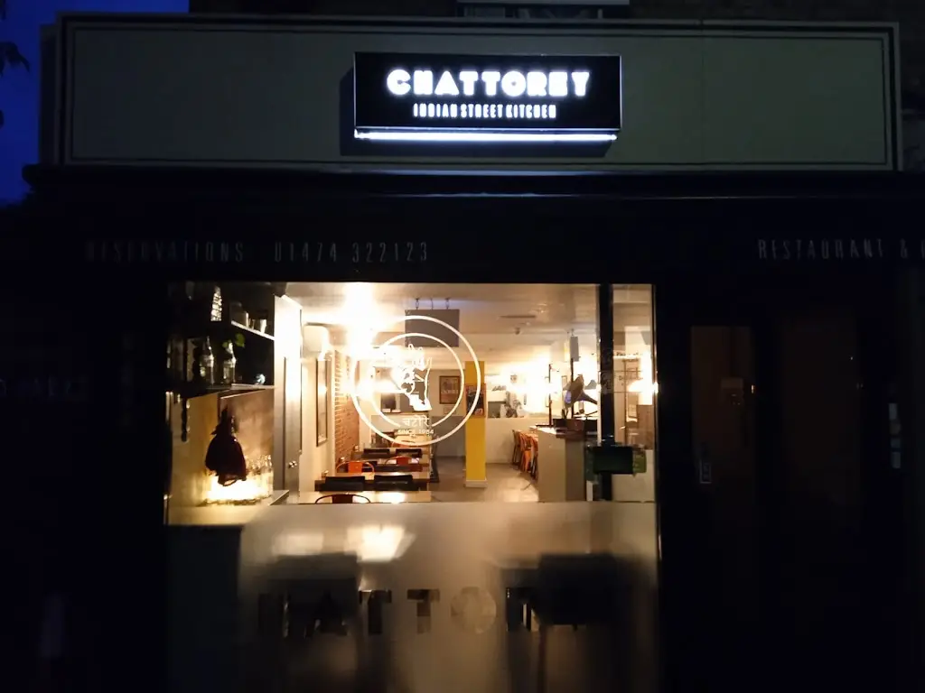 Dharmander Bidhuri_Chattorey_Gravesend_recensione