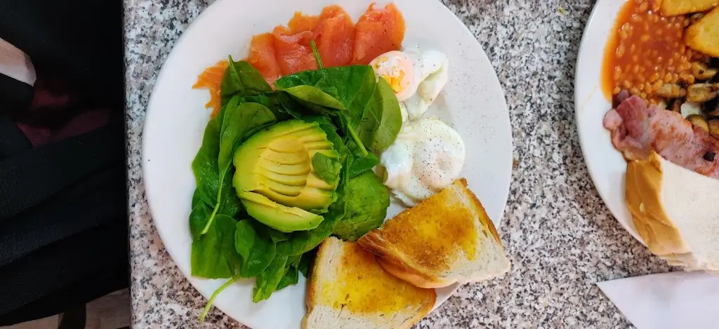 Sue V_Kings Diner Cafe_Gravesend_review