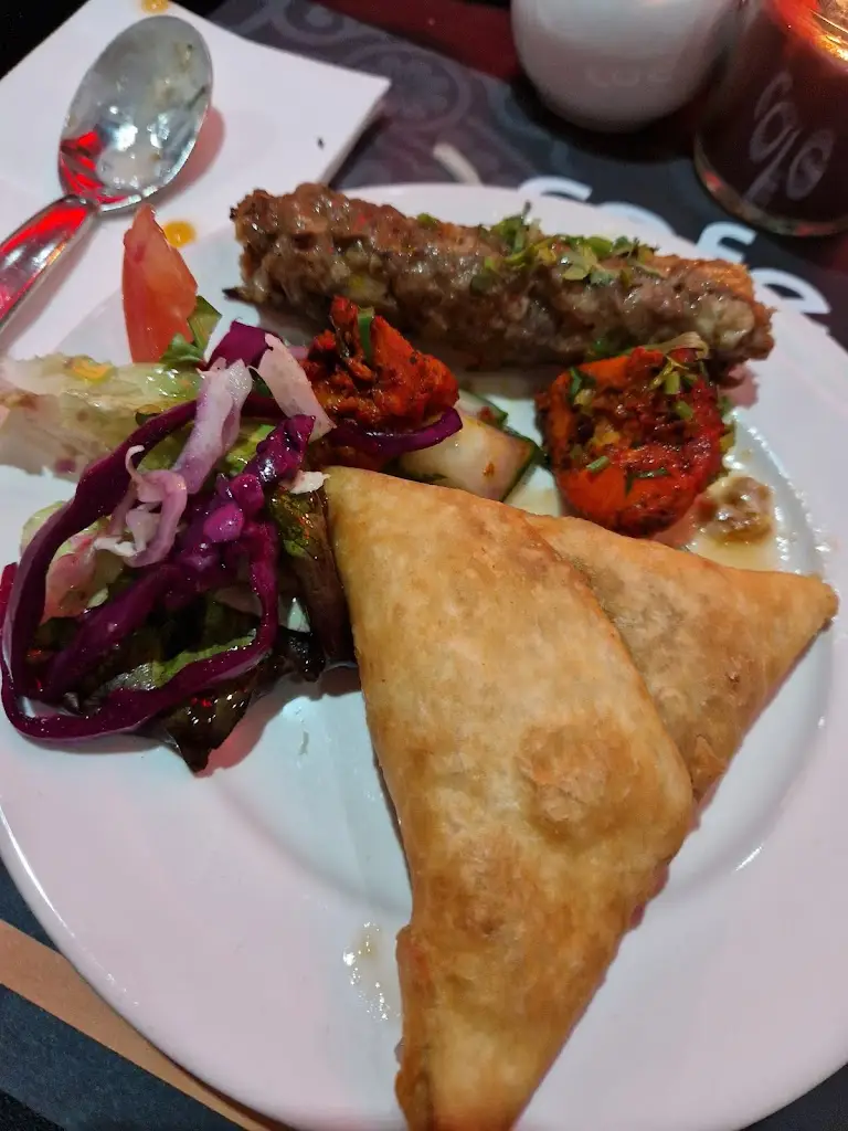 Menu_Cafe Taj_Gravesend_immagine_7