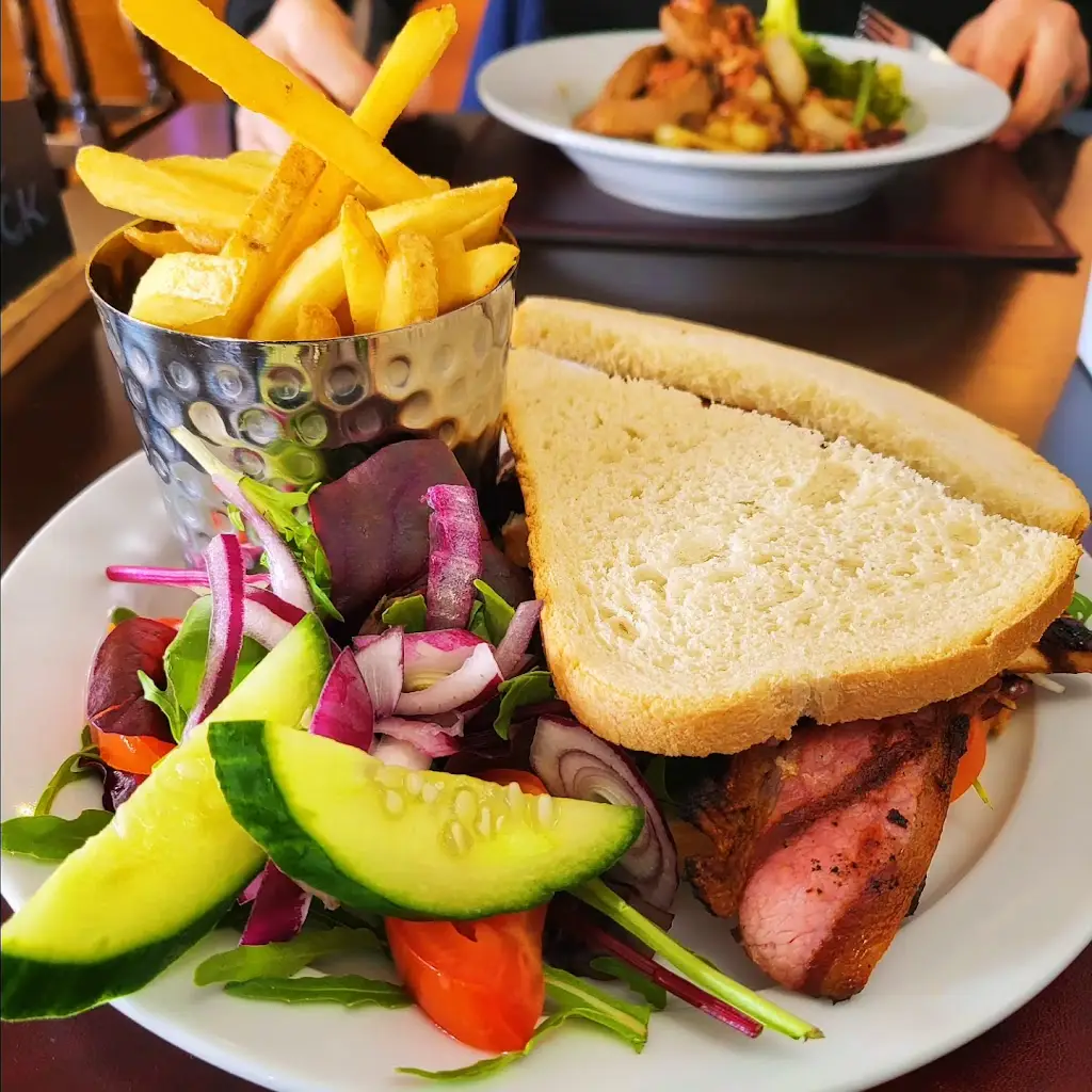 Laura_The Star Inn_Great Wyrley_review