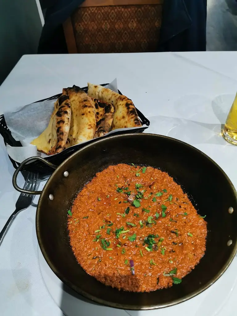 Menu_The Miraj - Bangladeshi & Indian Cuisine_Great Wyrley_immagine_3