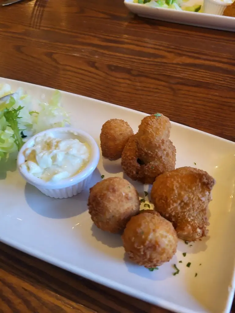 Laura_Ivy House_Great Wyrley_review