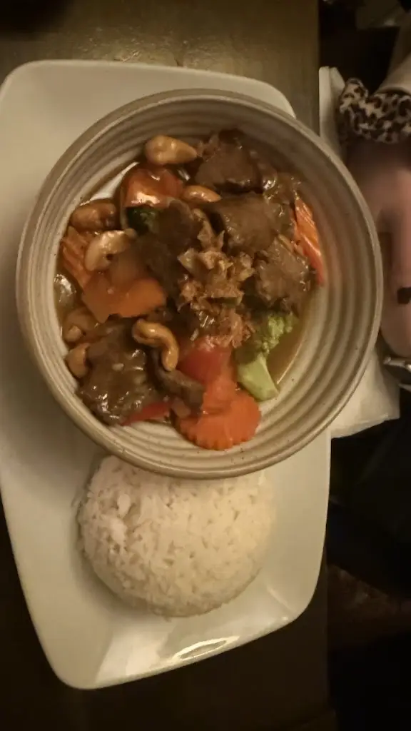 Richard Hughes_Torridge Inn_Great Torrington_review