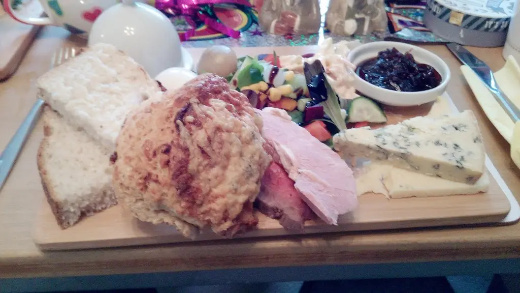 Menu_The Old Farmhouse Kitchen and Tearoom_Great Torrington_image_6