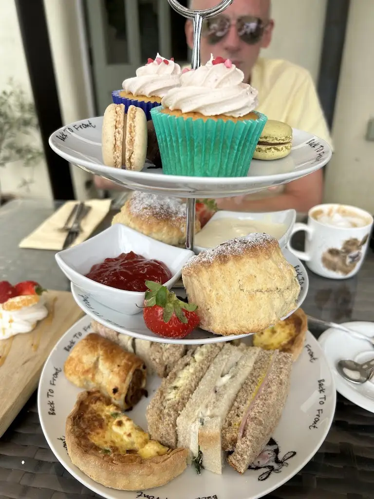 Carol Rodgers_The Old Farmhouse Kitchen and Tearoom_Great Torrington_review