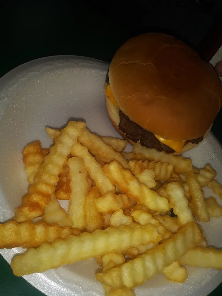Fuzzy's_Mt Vernon, GA_slider_imagen_2