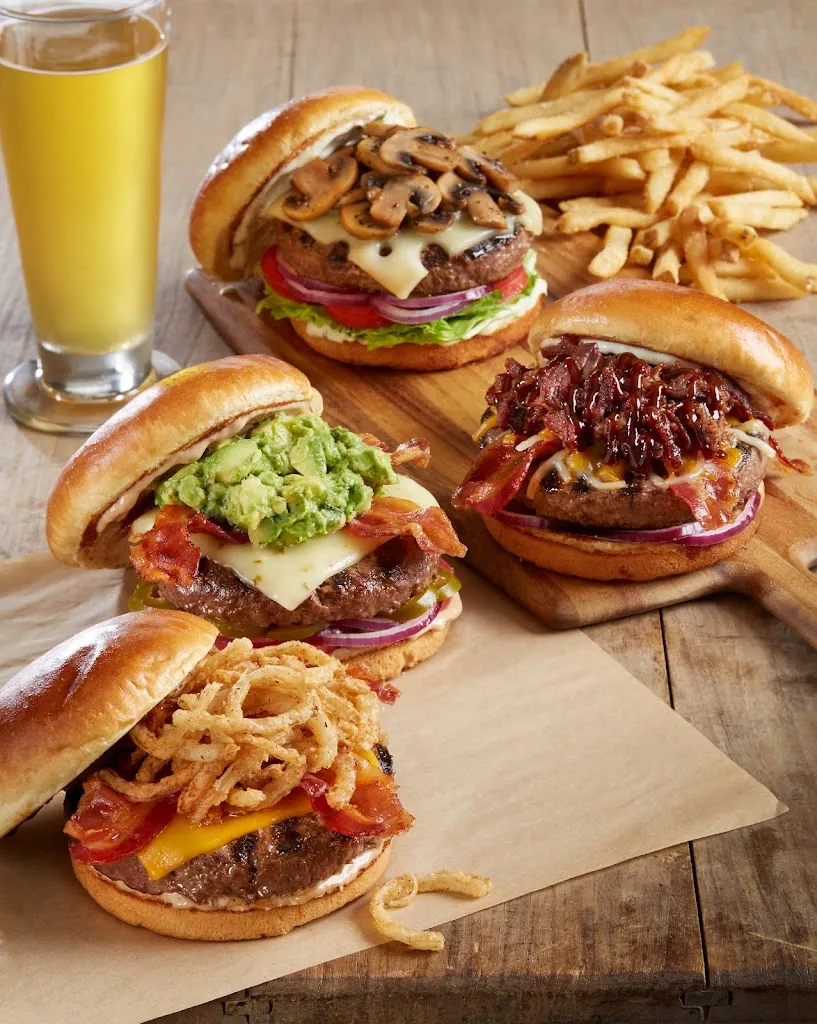 BJ's Restaurant & Brewhouse_Temple, TX_slider_image_3