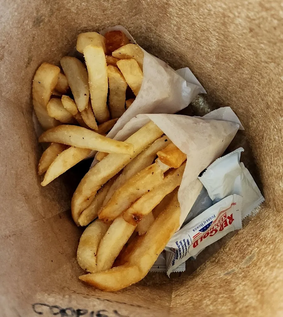 Wendy M_Big Chew Chew's Burgers_Temple, TX_review