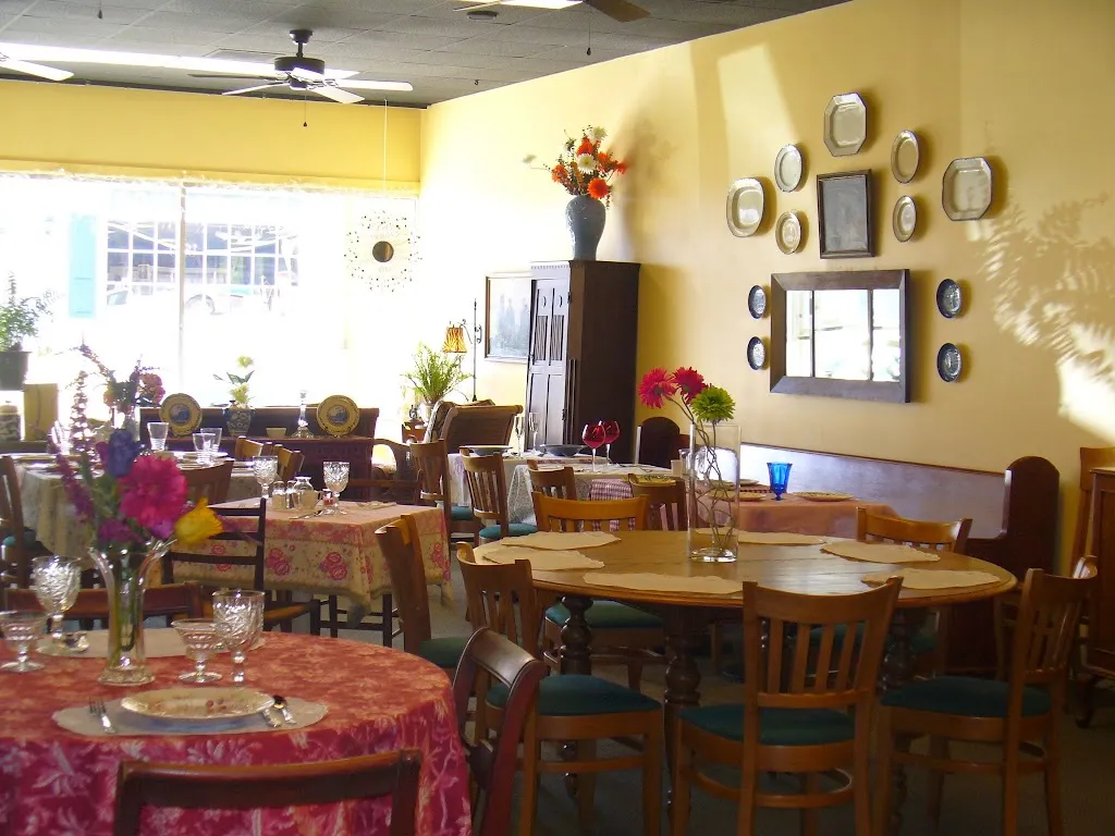 Stella Bella & Lucy's_Waynesboro, VA_slider_immagine_3