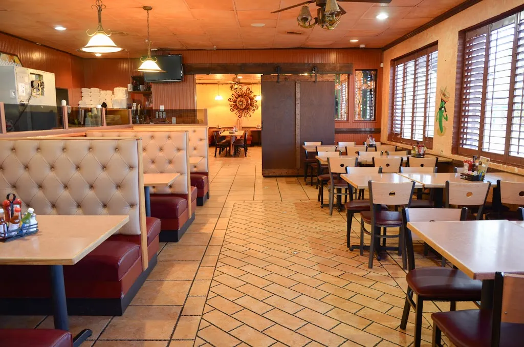 El Puerto Mexican Grill & Cantina ristorante a Waynesboro, VA