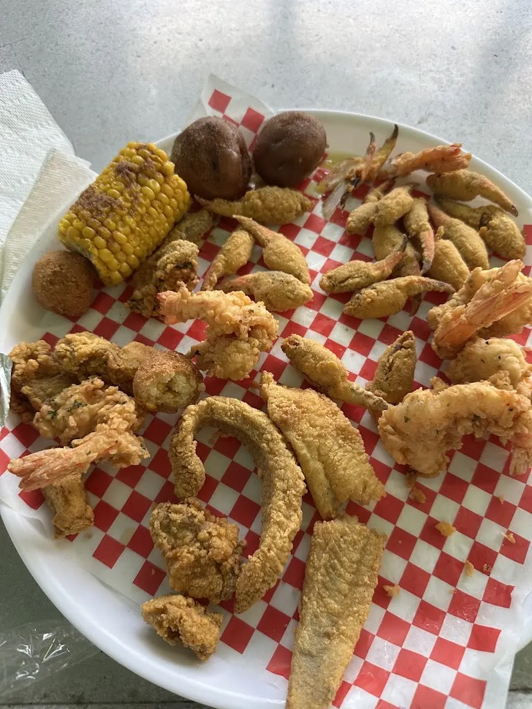 Melissa Owens_Bayou Seafood Company LLC_13450 Wintzell Ave, Bayou_review