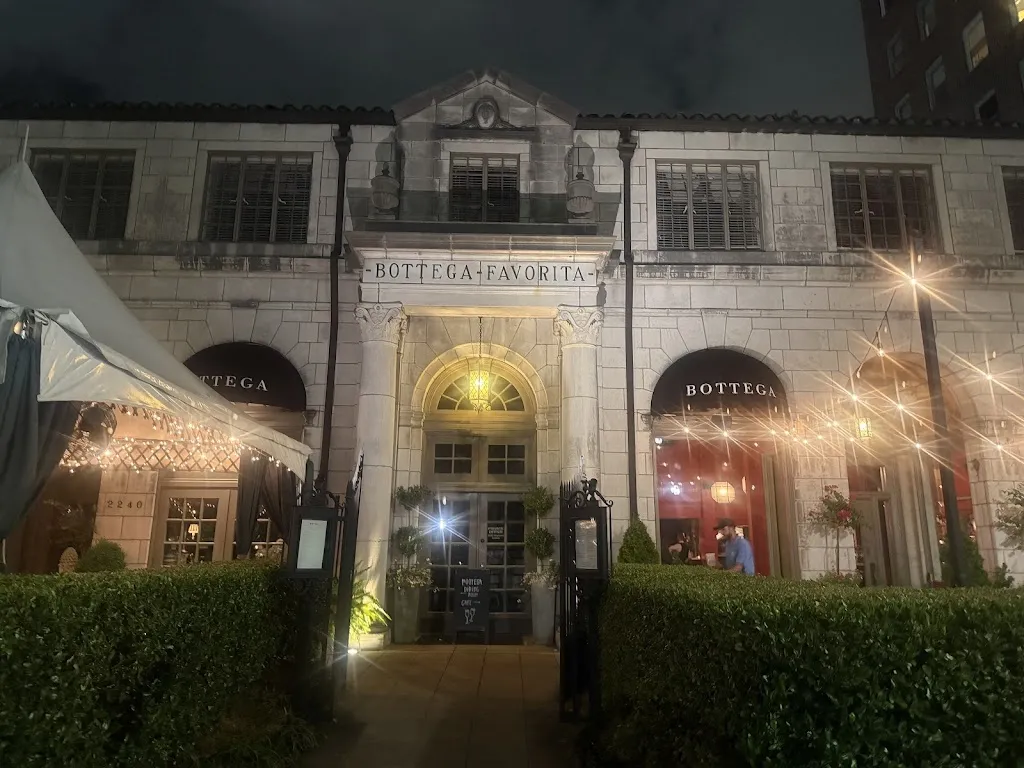 Tray NeSmith_Bottega_Birmingham, AL_review