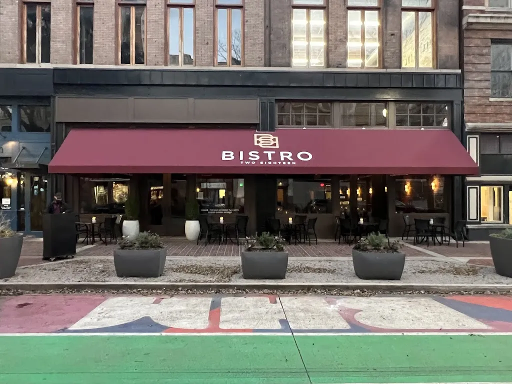 Bistro Two Eighteen restaurant in Birmingham, AL