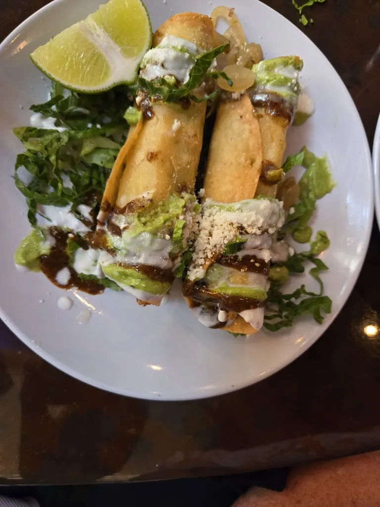 Peewee Payton_El Barrio - Downtown Birmingham_Birmingham, AL_review