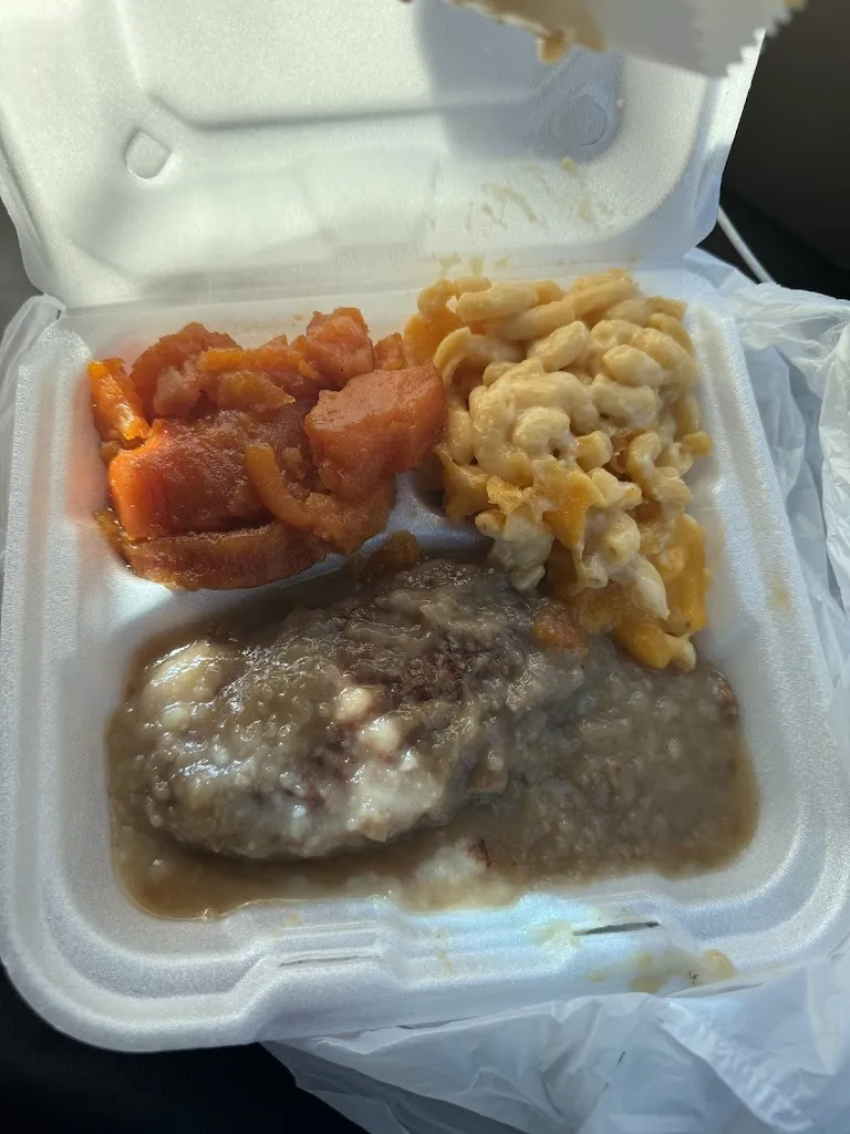 Magic City Grill_Fairfield, AL_slider_image_2