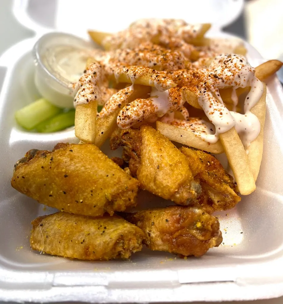 Wings Heaven_Fairfield, AL_slider_image_2