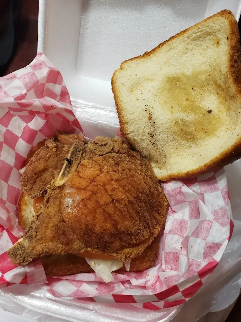 Oh Yes Wings_Birmingham, AL_slider_image_2