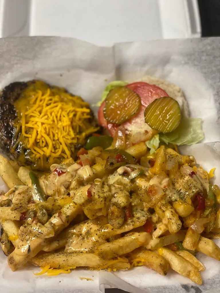 Big E. Grille Shack_Birmingham, AL_slider_image_3
