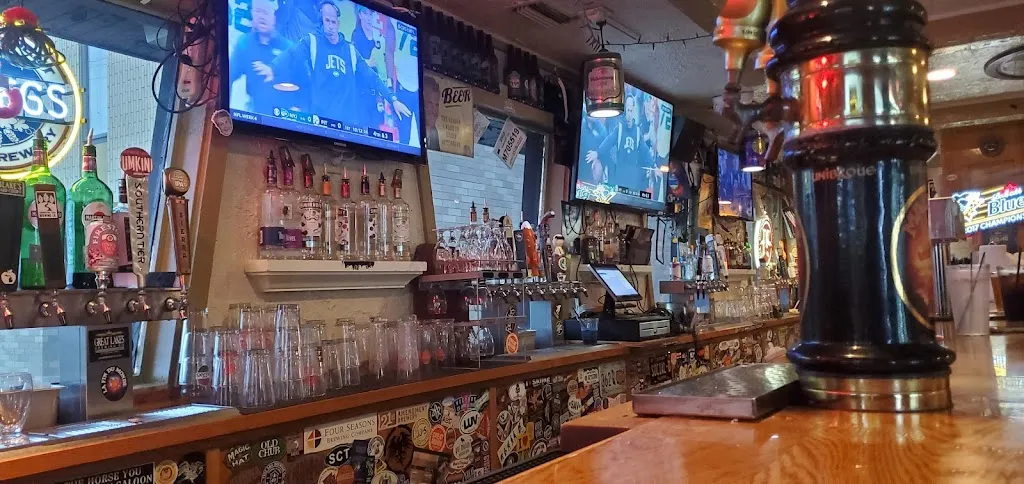 Dad's Pub & Grub restaurante en Monroeville, PA
