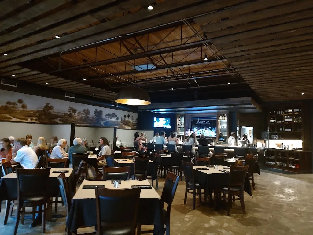 Dyron’s Lowcountry restaurant in Mountain Brook, AL
