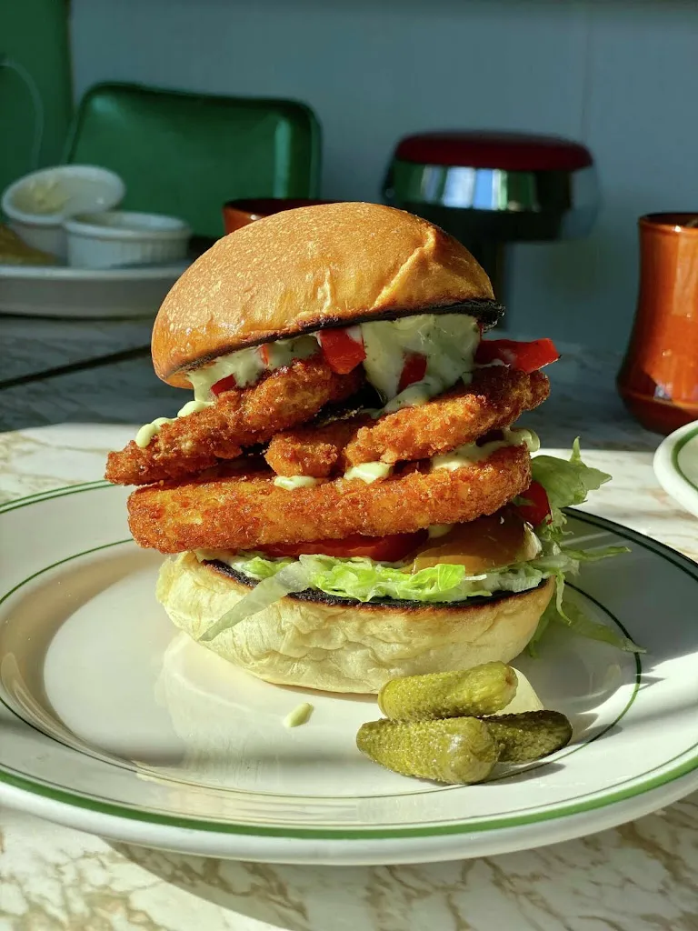 Naughter's_Troy, NY_slider_immagine_2