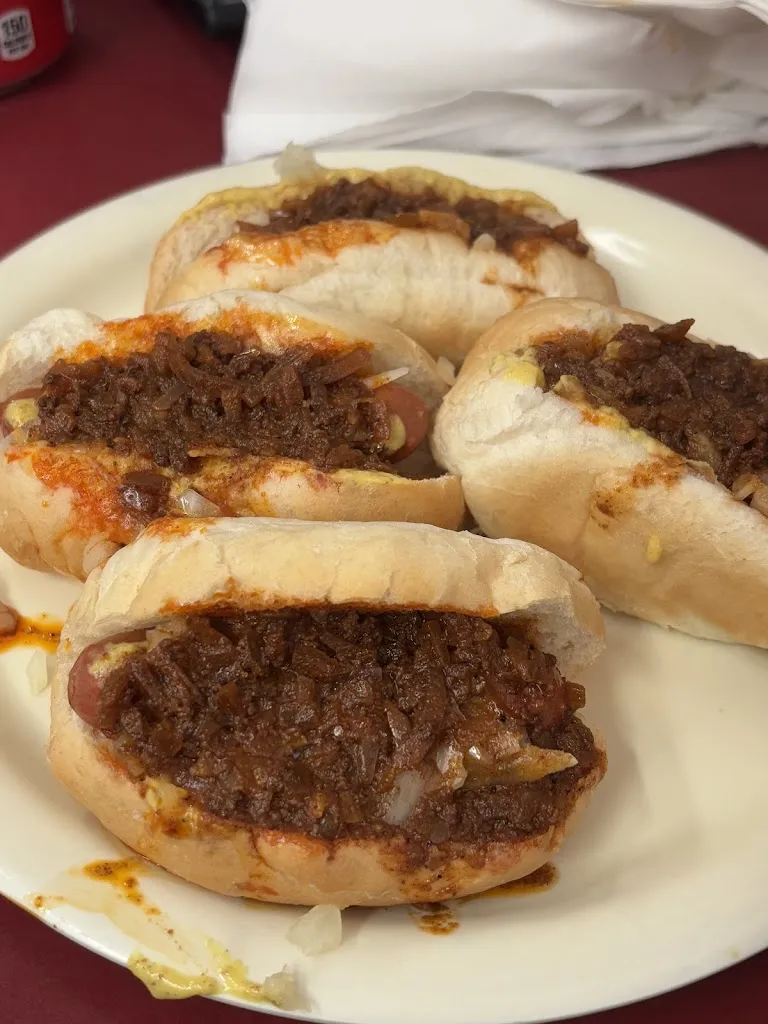 Dean Fraser_Famous Lunch_Troy, NY_review