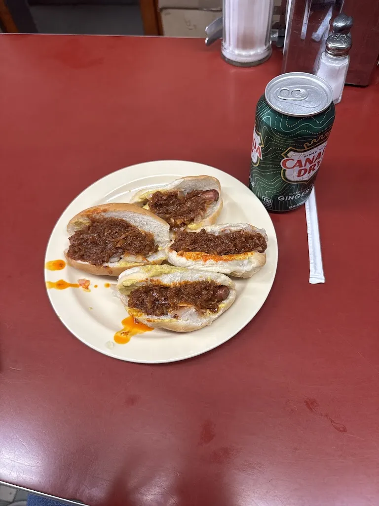 Dzmitry Ryhal_Famous Lunch_Troy, NY_review