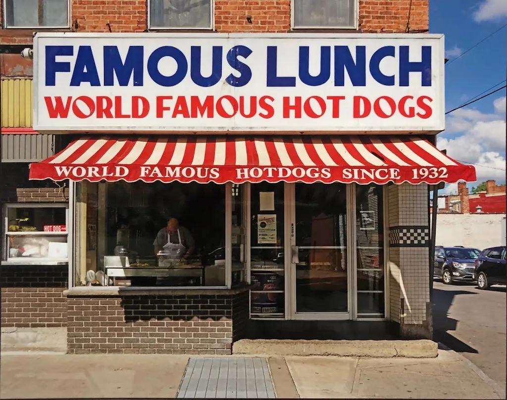 Famous Lunch ristorante a Troy, NY