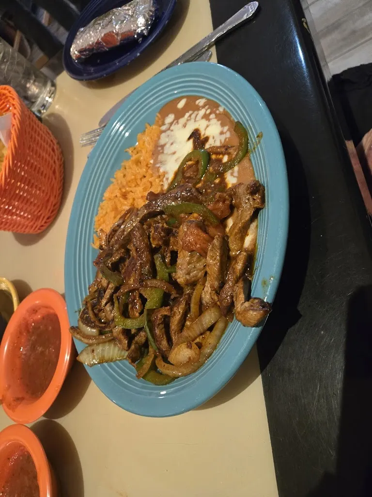 Jody Schrage_El Puerto_McCook, NE_review