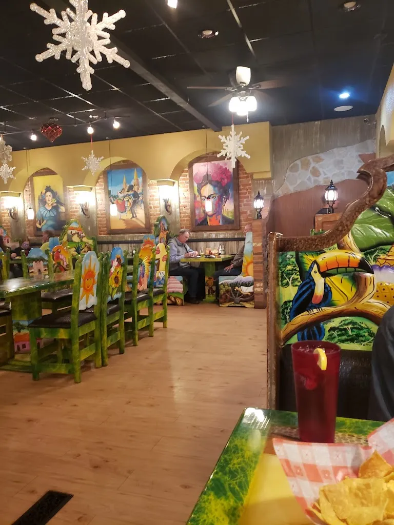 Tequilas_McCook, NE_slider_image_3