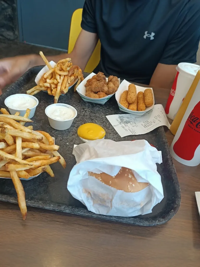 Fabien_Mac's Drive-In_McCook, NE_review