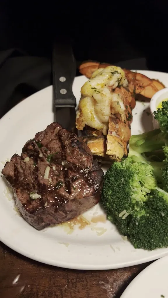 Nic's Italian Steak & Crab House_Cottonwood, AZ_slider_imagen_2