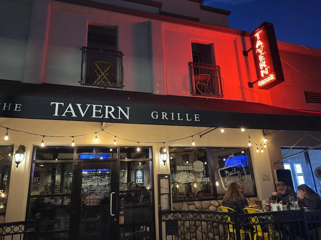 Tavern Grille restaurante en Cottonwood, AZ